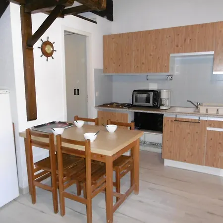 Appartamento T2 Mezzanine Rénové à Port - Plage/port à Pied, Parking Privé, Animaux Bienvenus - Fr-1-798-26 *
