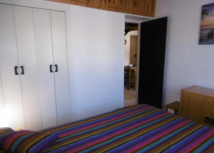 T2 Mezzanine Renove A Port - Plage/port A Pied, Parking Prive, Animaux Bienvenus - Fr-1-798-26 * Leucate