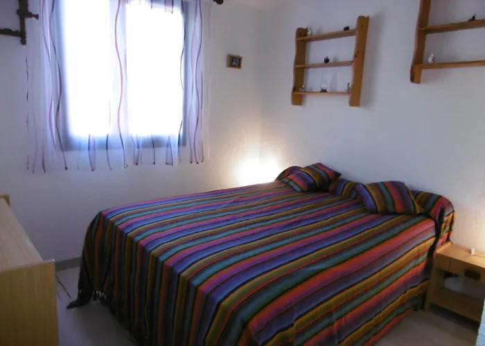 Apartment T2 Mezzanine Renove A Port - Plage/port A Pied, Parking Prive, Animaux Bienvenus - Fr-1-798-26
